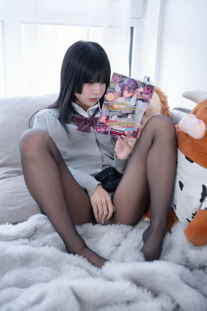 清水凪 – NO.013 彼女の部屋 [50P]